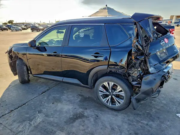 5N1BT3BA0PC853154 2023 NISSAN ROGUE - Image 2