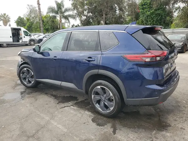 5N1BT3BA0RC683722 2024 NISSAN ROGUE - Image 2