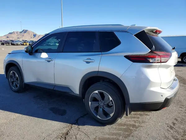 5N1BT3BA0RC712183 2024 NISSAN ROGUE - Image 2