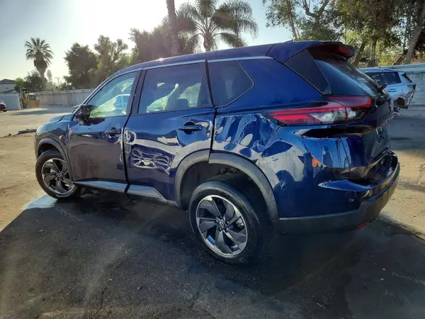 5N1BT3BA0SC814296 2025 NISSAN ROGUE - Image 2