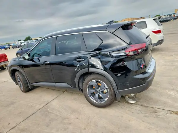 5N1BT3BA0TC699135 2026 NISSAN ROGUE - Image 2