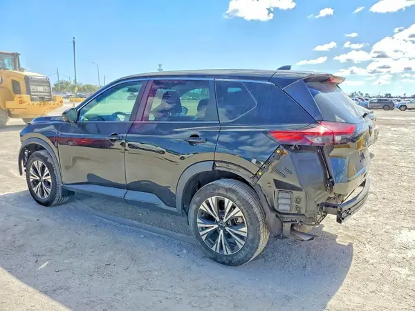 5N1BT3BA1NC695257 2022 NISSAN ROGUE - Image 2