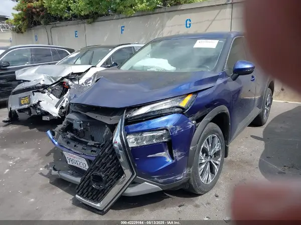 5N1BT3BA1NC706452 2022 NISSAN ROGUE - Image 2
