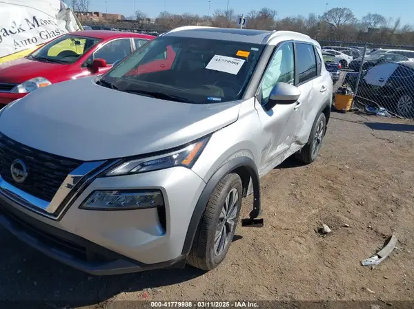 5N1BT3BA1PC814556 2023 NISSAN ROGUE - Image 2