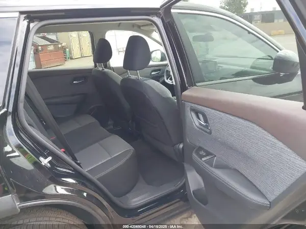 5N1BT3BA1PC837951 2023 NISSAN ROGUE - Image 8