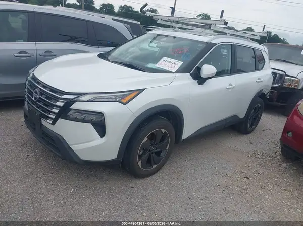 5N1BT3BA1RC672714 2024 NISSAN ROGUE - Image 2