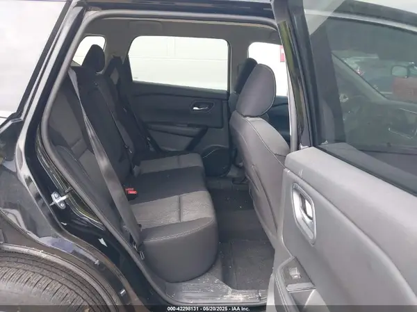 5N1BT3BA1RC705503 2024 NISSAN ROGUE - Image 8