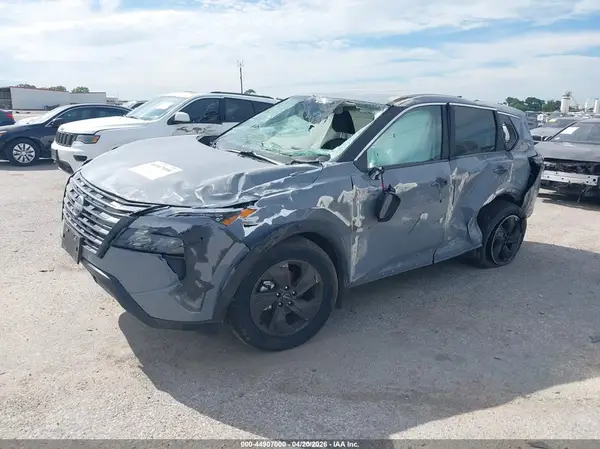 5N1BT3BA1TC800540 2026 NISSAN ROGUE - Image 2