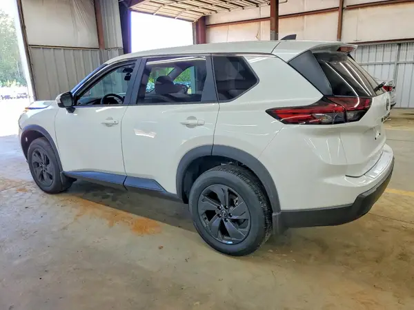 5N1BT3BA1TC811828 2026 NISSAN ROGUE - Image 2