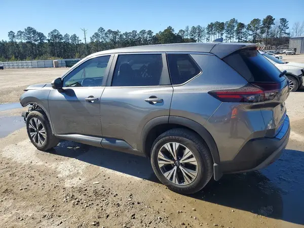 5N1BT3BA2NC685692 2022 NISSAN ROGUE - Image 2