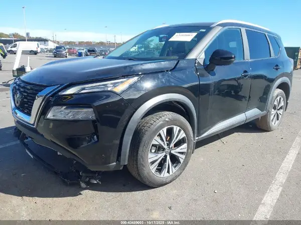 5N1BT3BA2PC682925 2023 NISSAN ROGUE - Image 2