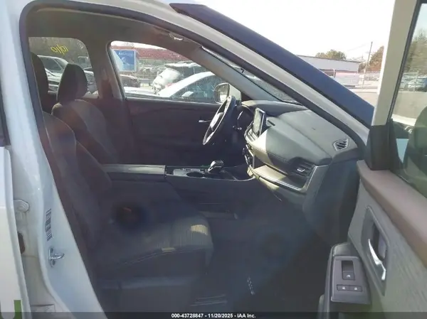 5N1BT3BA2PC788016 2023 NISSAN ROGUE - Image 1