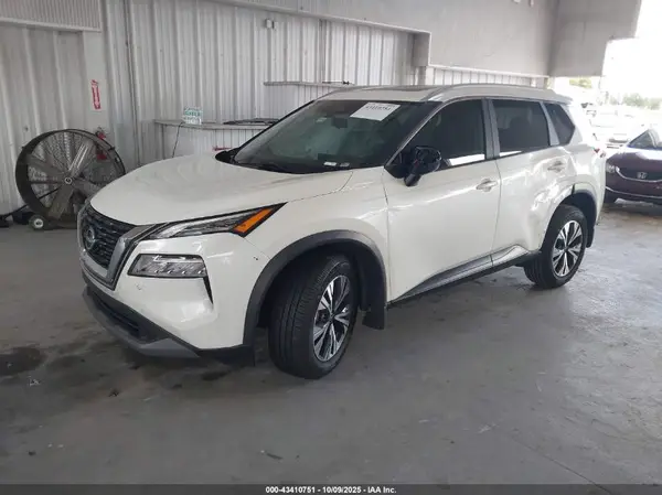 5N1BT3BA2PC804523 2023 NISSAN ROGUE - Image 2