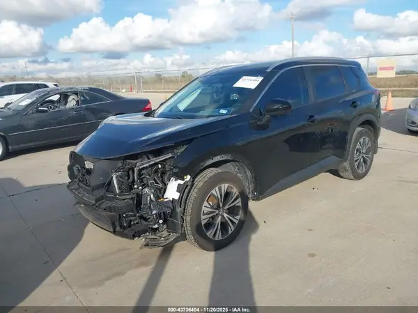 5N1BT3BA2PC891548 2023 NISSAN ROGUE - Image 2