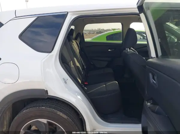 5N1BT3BA2RC672544 2024 NISSAN ROGUE - Image 8