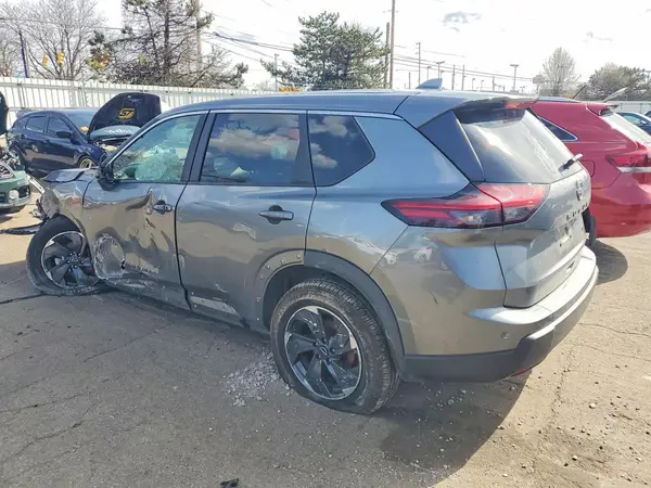 5N1BT3BA2RC673239 2024 NISSAN ROGUE - Image 2