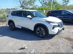 5N1BT3BA2RC679588 2024 NISSAN ROGUE