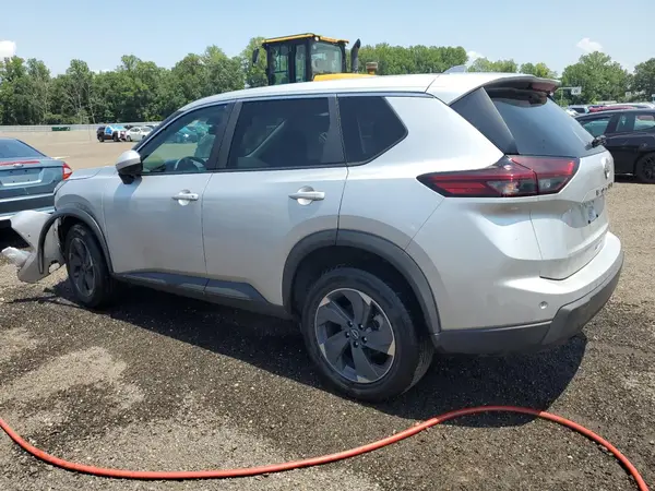 5N1BT3BA2SC778918 2025 NISSAN ROGUE - Image 2