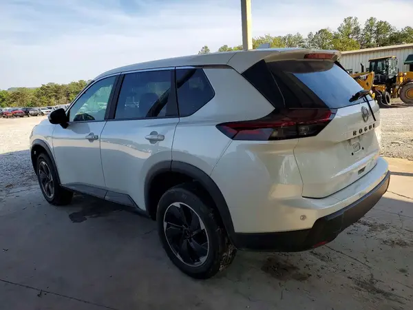 5N1BT3BA2SC779146 2025 NISSAN ROGUE - Image 2