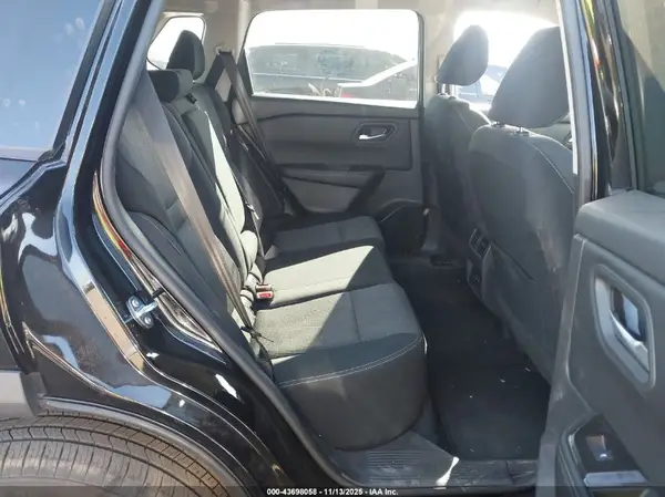 5N1BT3BA2SC802134 2025 NISSAN ROGUE - Image 8