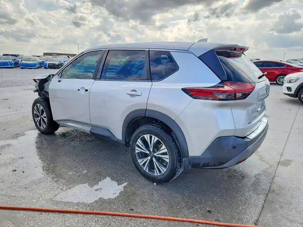 5N1BT3BA3NC688889 2022 NISSAN ROGUE - Image 2