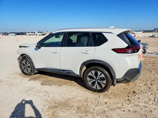 5N1BT3BA3NC731773 2022 NISSAN ROGUE - Image 2