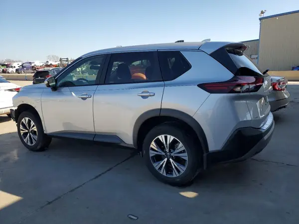 5N1BT3BA3NC733619 2022 NISSAN ROGUE - Image 2