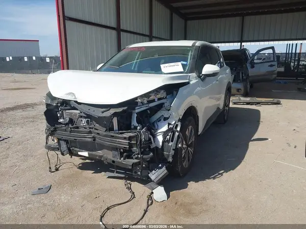 5N1BT3BA3PC676485 2023 NISSAN ROGUE - Image 2
