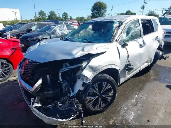 5N1BT3BA3PC692685 2023 NISSAN ROGUE - Image 2