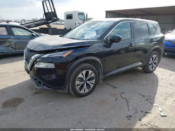 5N1BT3BA3PC746597 2023 NISSAN ROGUE - Image 2