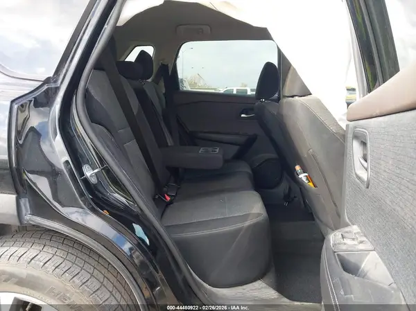 5N1BT3BA3PC746597 2023 NISSAN ROGUE - Image 8