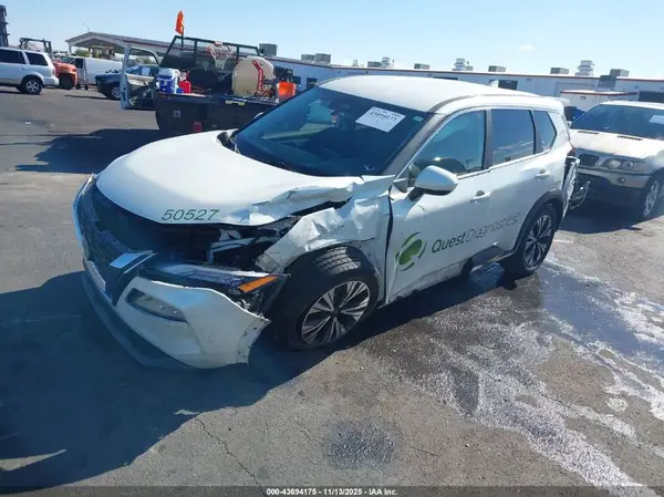 5N1BT3BA3PC791510 2023 NISSAN ROGUE - Image 2