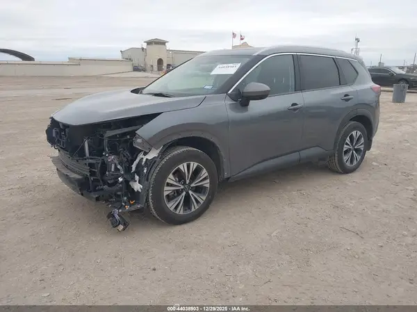 5N1BT3BA3PC806443 2023 NISSAN ROGUE - Image 2