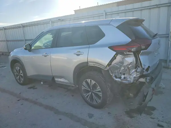5N1BT3BA3PC813019 2023 NISSAN ROGUE - Image 2