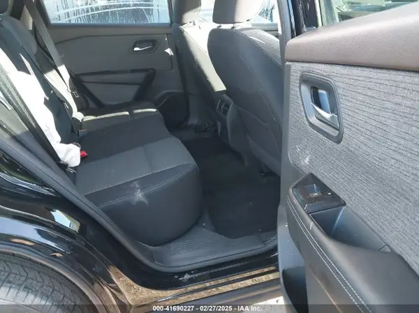 5N1BT3BA3PC830337 2023 NISSAN ROGUE - Image 8
