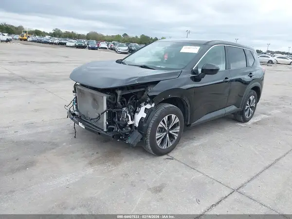 5N1BT3BA3PC853942 2023 NISSAN ROGUE - Image 2