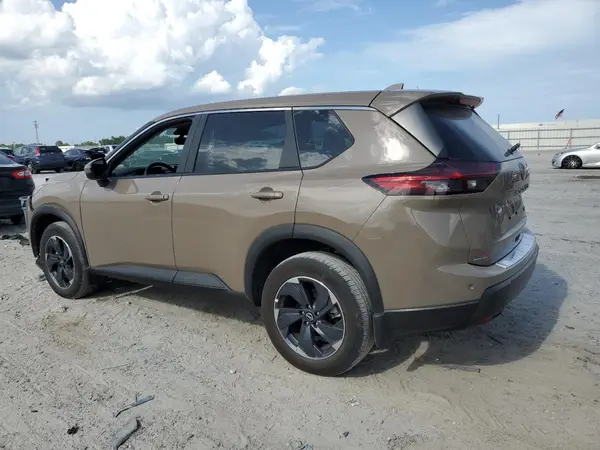 5N1BT3BA3RC727518 2024 NISSAN ROGUE - Image 2