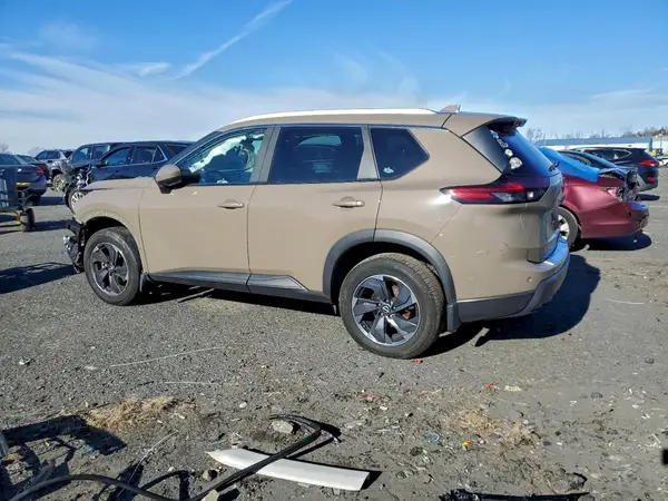 5N1BT3BA3RC753200 2024 NISSAN ROGUE - Image 2
