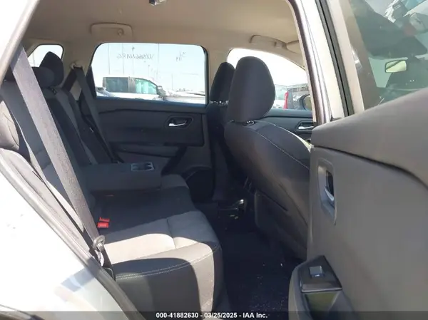 5N1BT3BA3SC766695 2025 NISSAN ROGUE - Image 8
