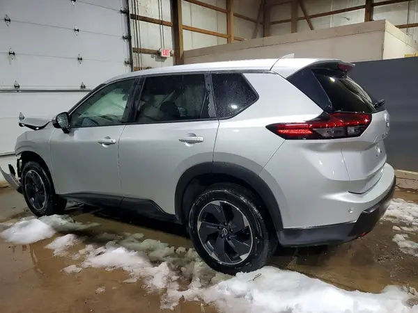 5N1BT3BA3SC766793 2025 NISSAN ROGUE - Image 2