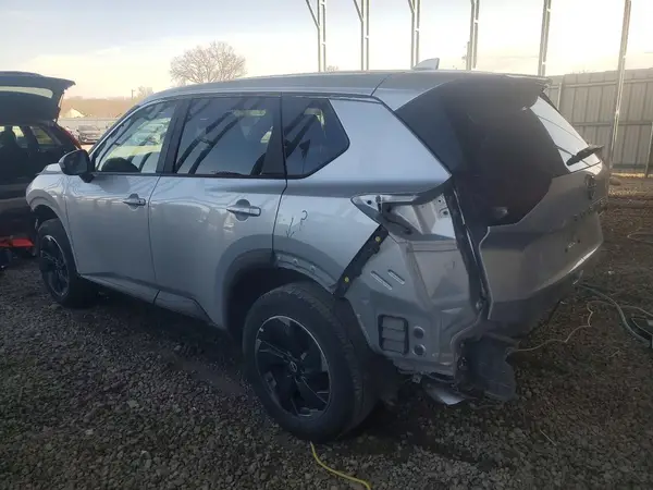 5N1BT3BA3SC819833 2025 NISSAN ROGUE - Image 2