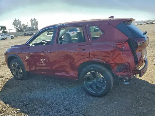 5N1BT3BA3SC864013 2025 NISSAN ROGUE - Image 2