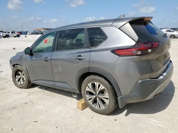 5N1BT3BA4NC685547 2022 NISSAN ROGUE - Image 2