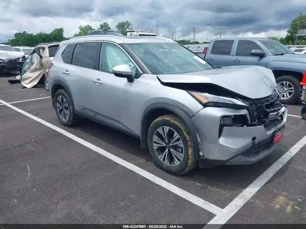 5N1BT3BA4NC726906 2022 NISSAN ROGUE - Image 1