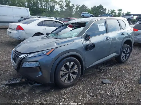 5N1BT3BA4PC773002 2023 NISSAN ROGUE - Image 2
