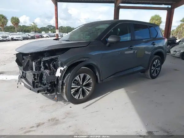 5N1BT3BA4PC782833 2023 NISSAN ROGUE - Image 2