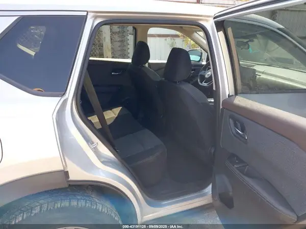 5N1BT3BA4PC807424 2023 NISSAN ROGUE - Image 8