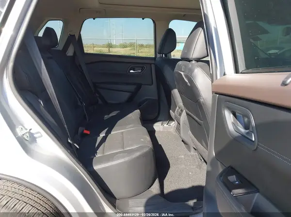 5N1BT3BA4PC891275 2023 NISSAN ROGUE - Image 8