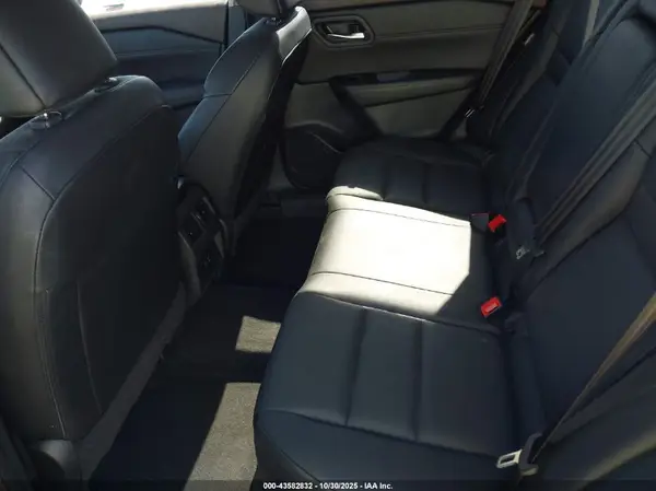 5N1BT3BA4PC945108 2023 NISSAN ROGUE - Image 8