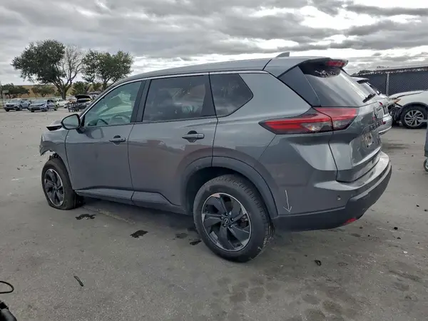 5N1BT3BA4RC675333 2024 NISSAN ROGUE - Image 2